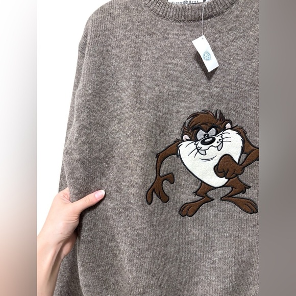NWT Vintage 90s Warner Bros. Looney Tunes Tasmanian Devil Brown Wool Sweater XS - Picture 2 of 6